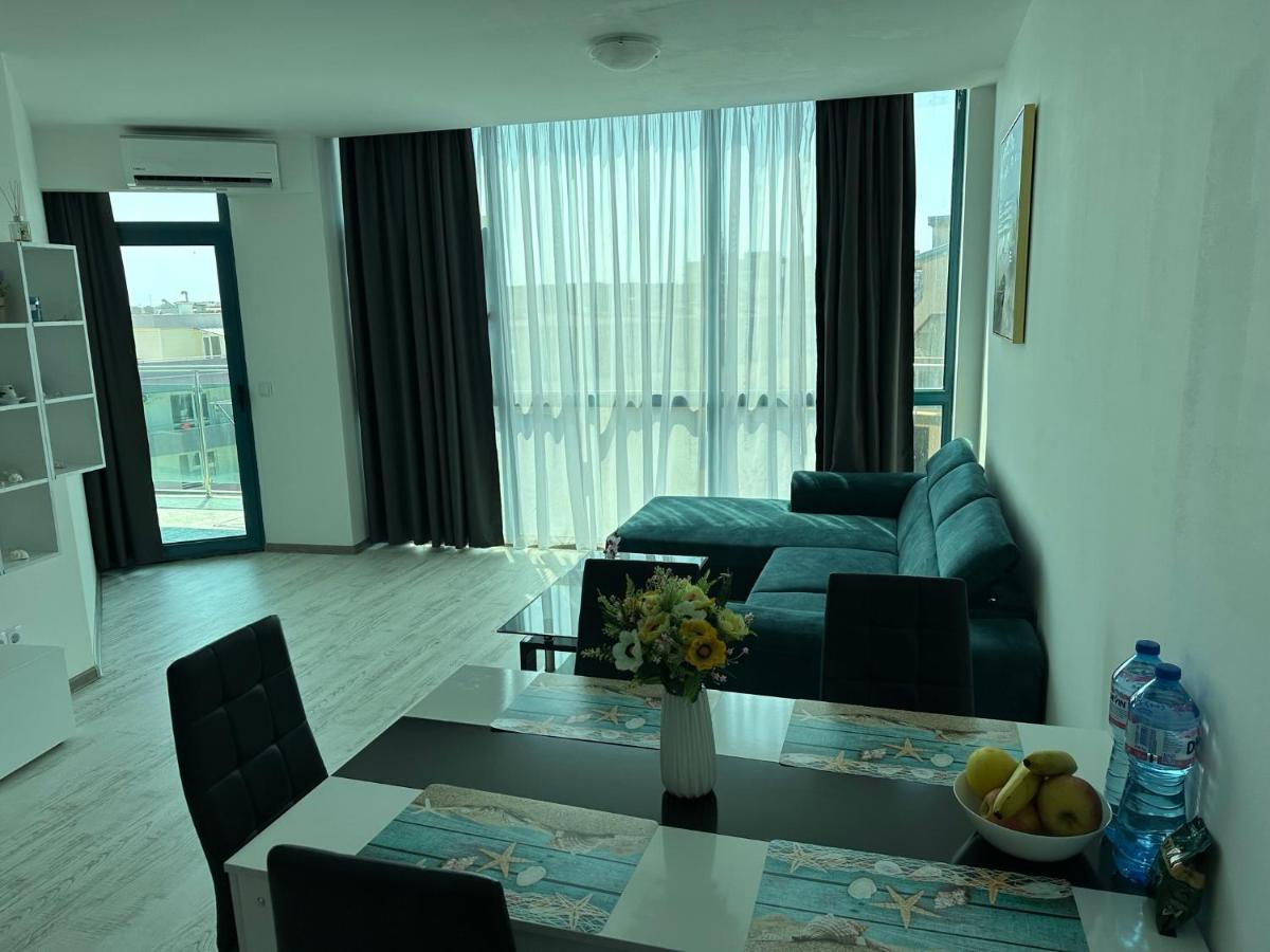 Spacious And Cozy Apartment In Complex Del Sol Primorsko Eksteriør billede